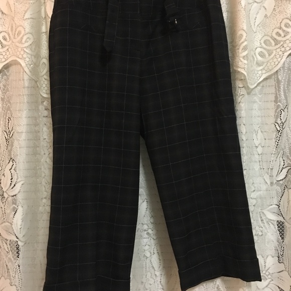 new directions Pants - Women Capri Pants, Size 14, by New Directions